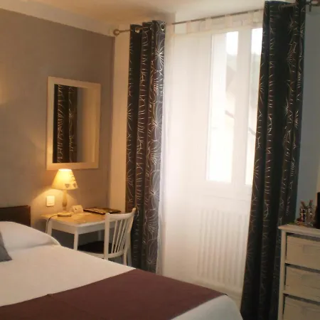 Le Vieux Moulin Bed and Breakfast *